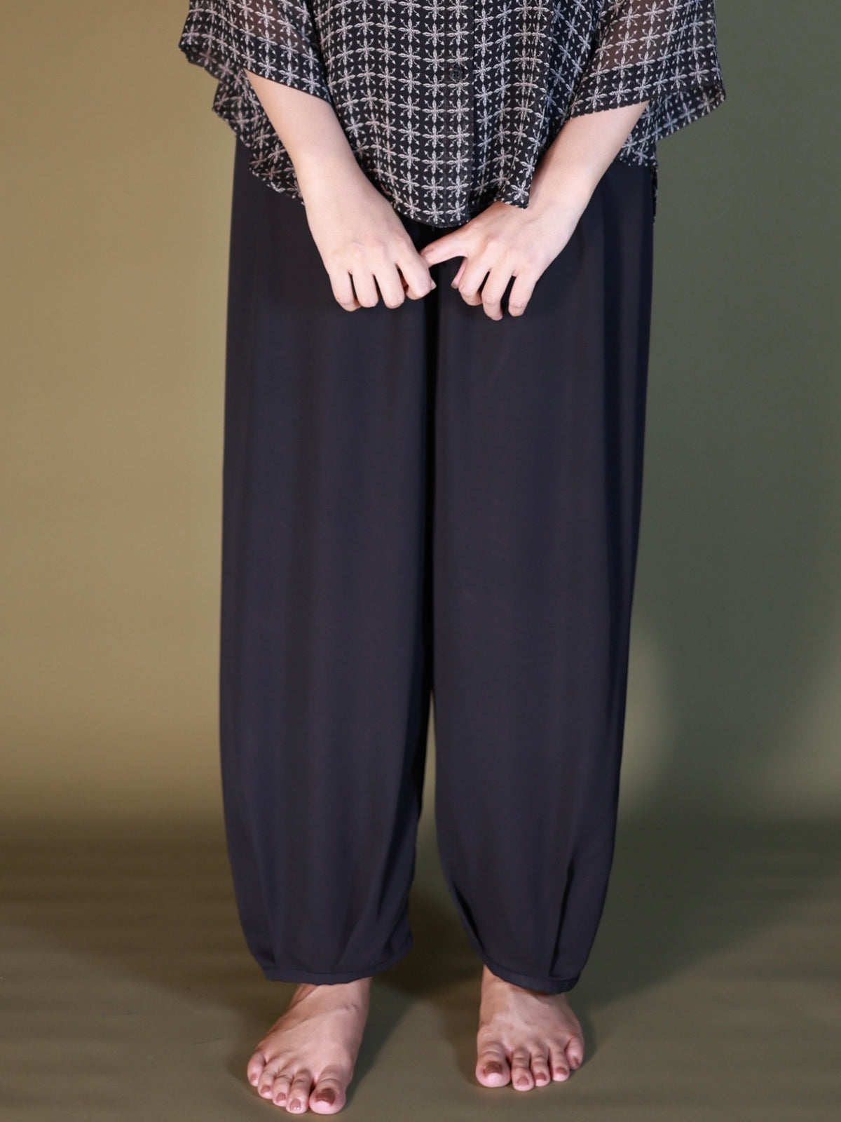 Black culottes bubble