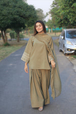 Pistachio farshi set