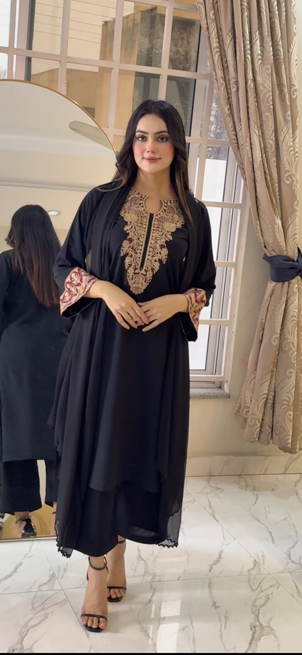 Lawn Fav Black