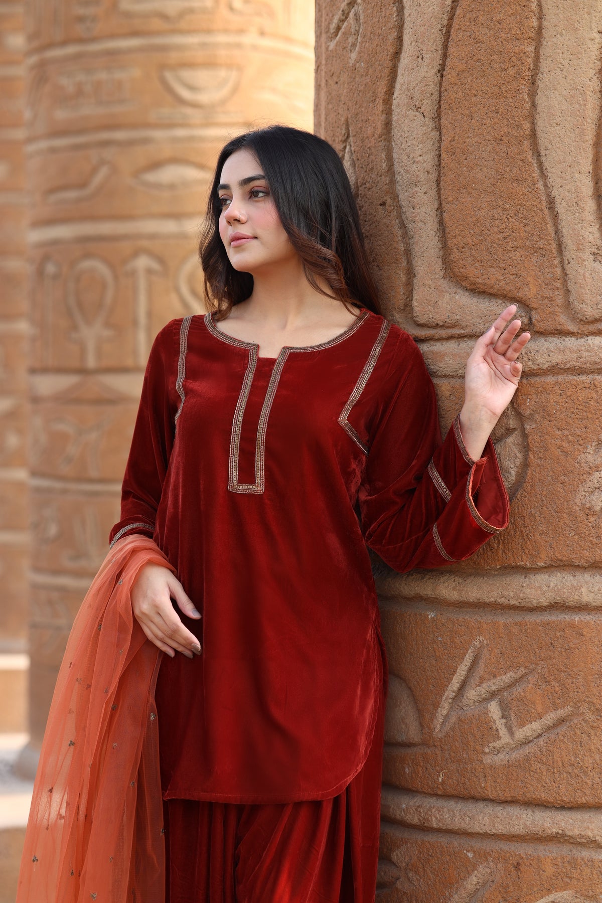 Rustic Farshi