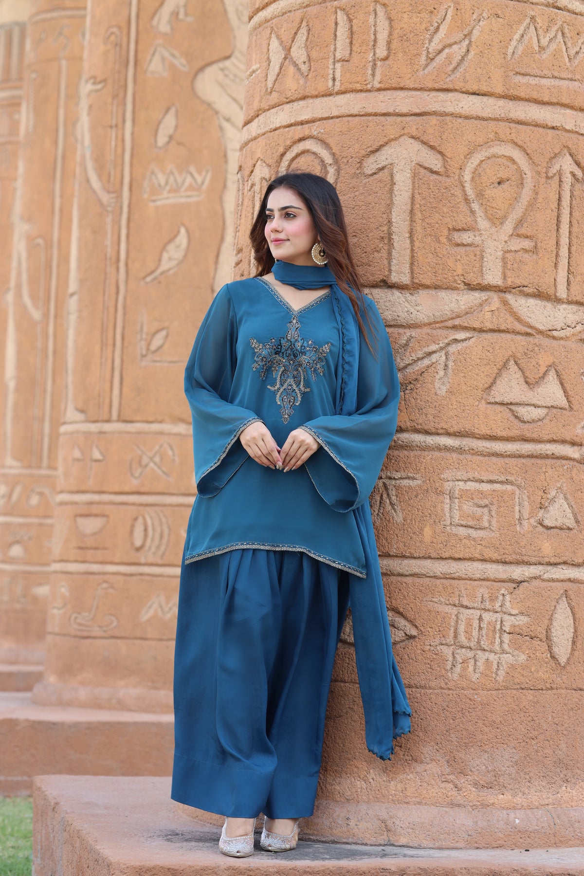Zinc embroidered