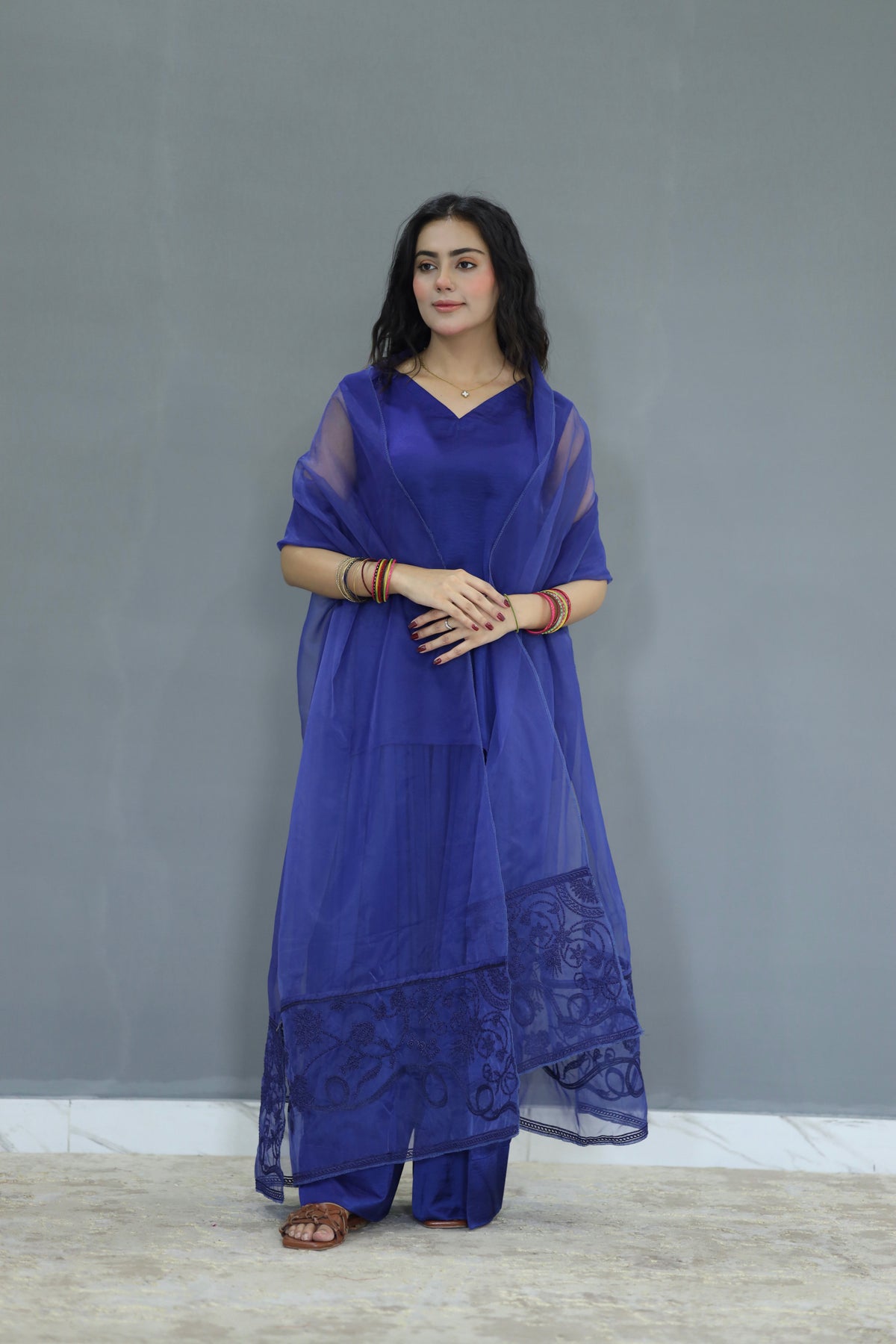 Srayi blue plain