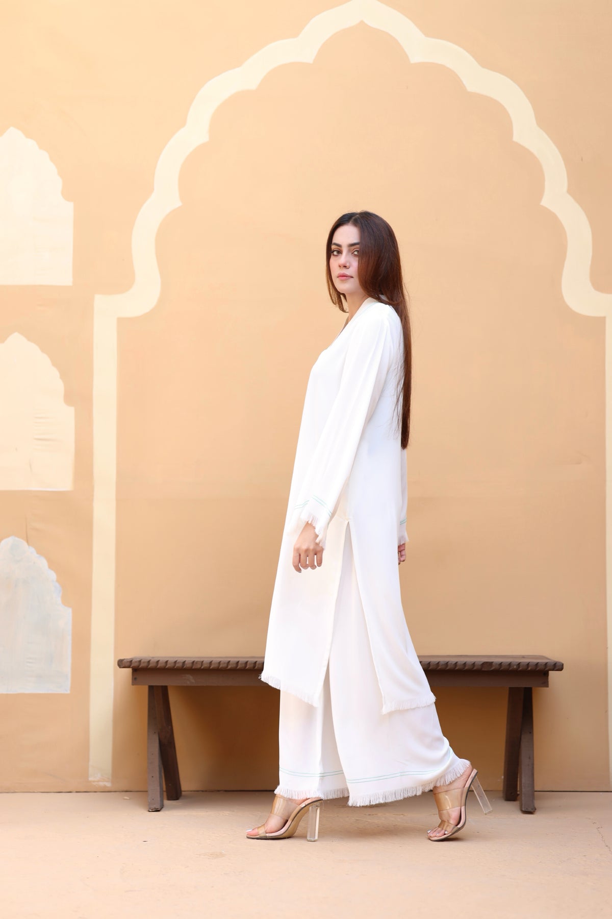 White thread dress