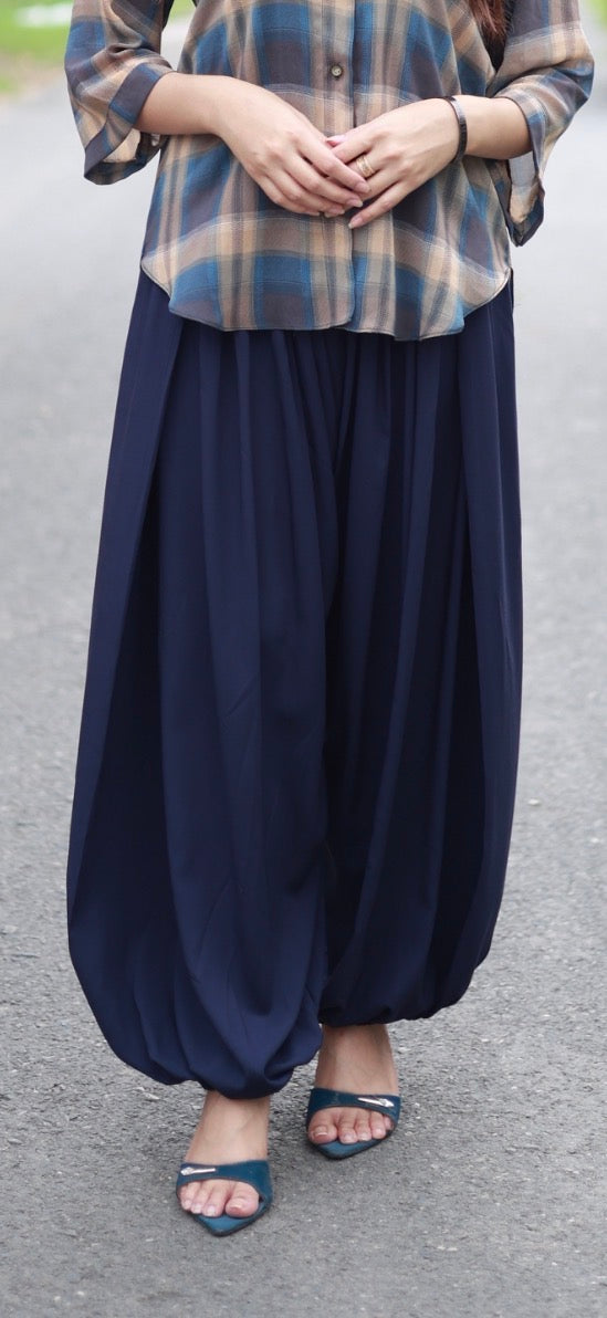 Navy blue bubble