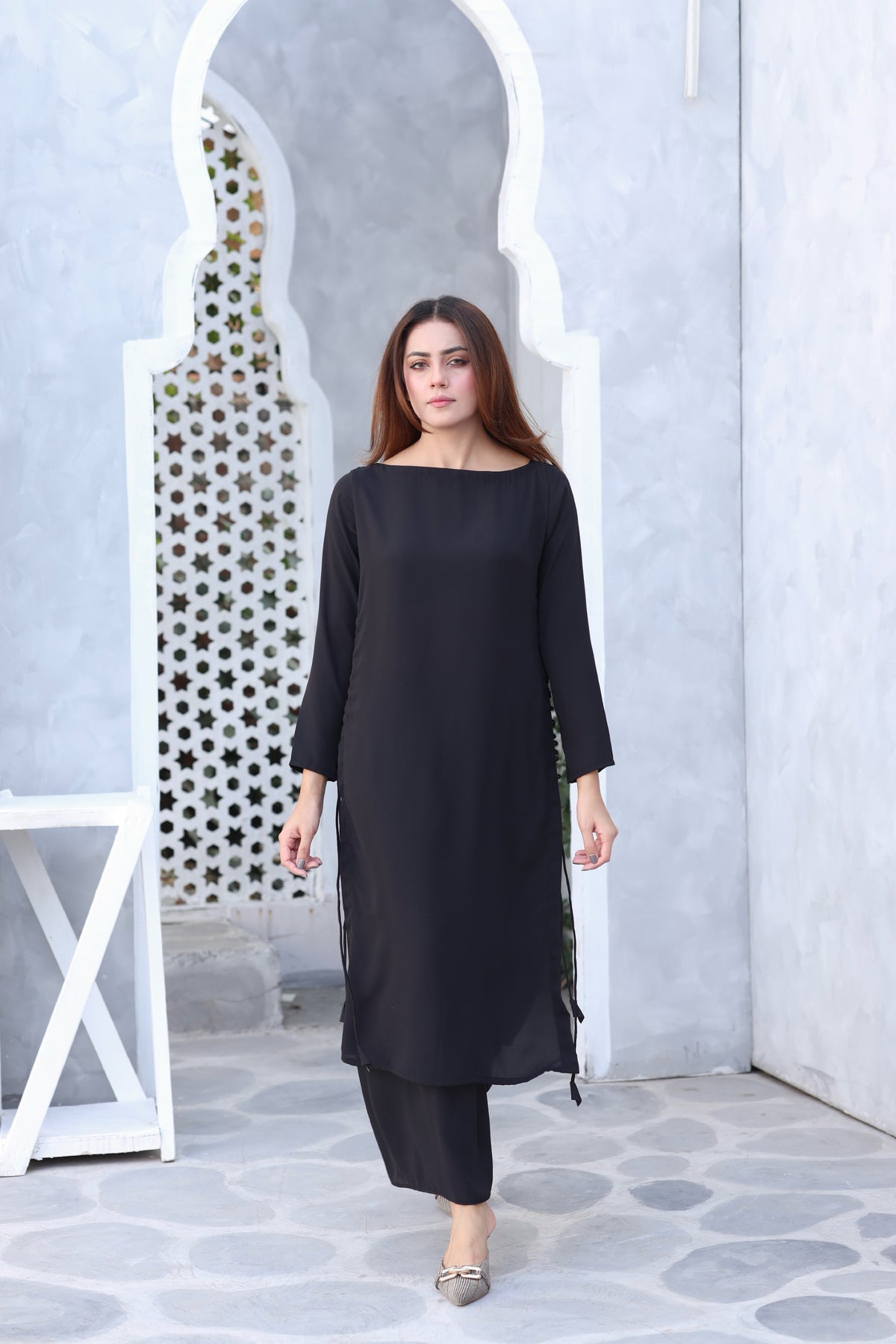 Black Crisscross
