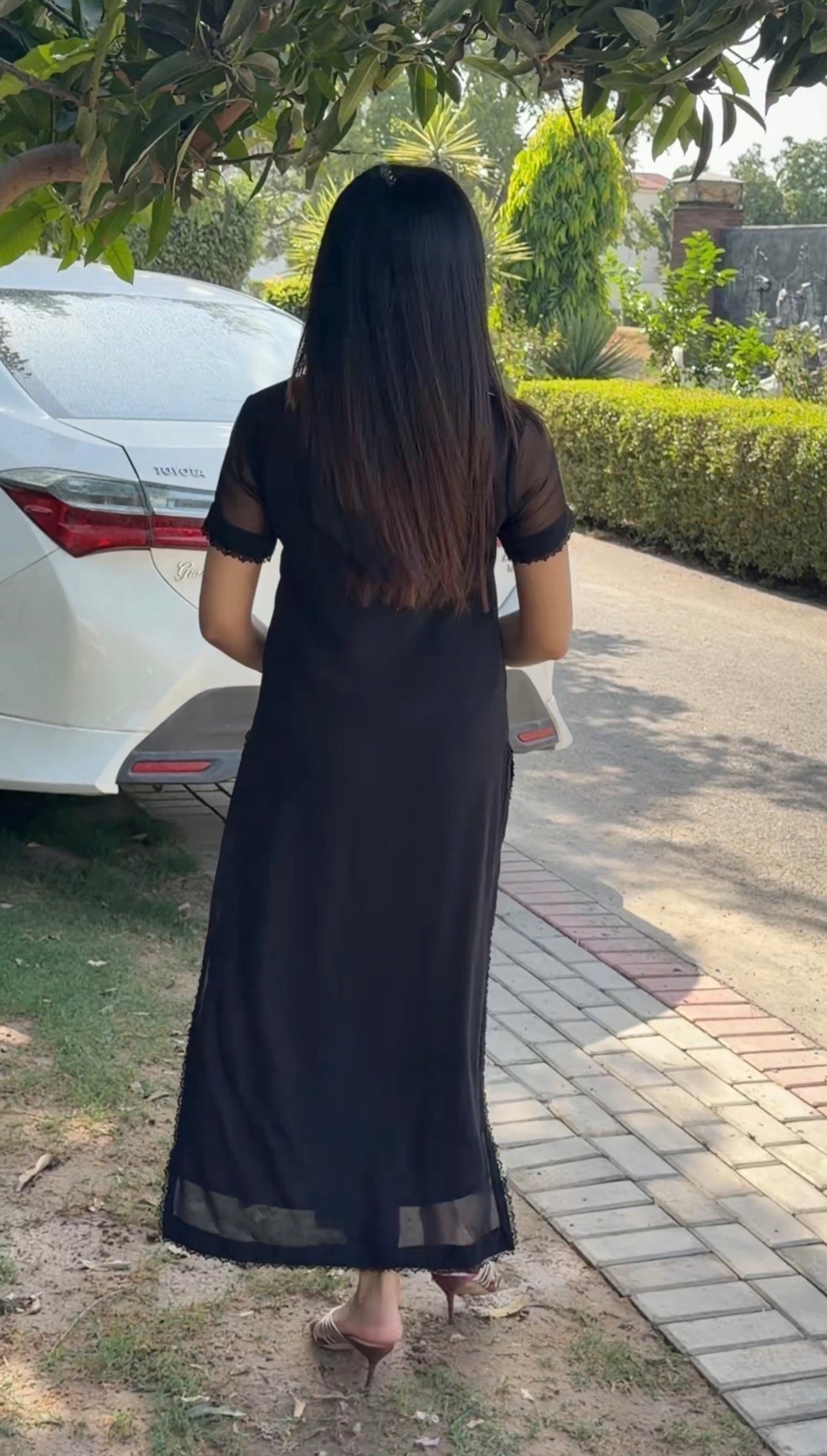 Kashish black