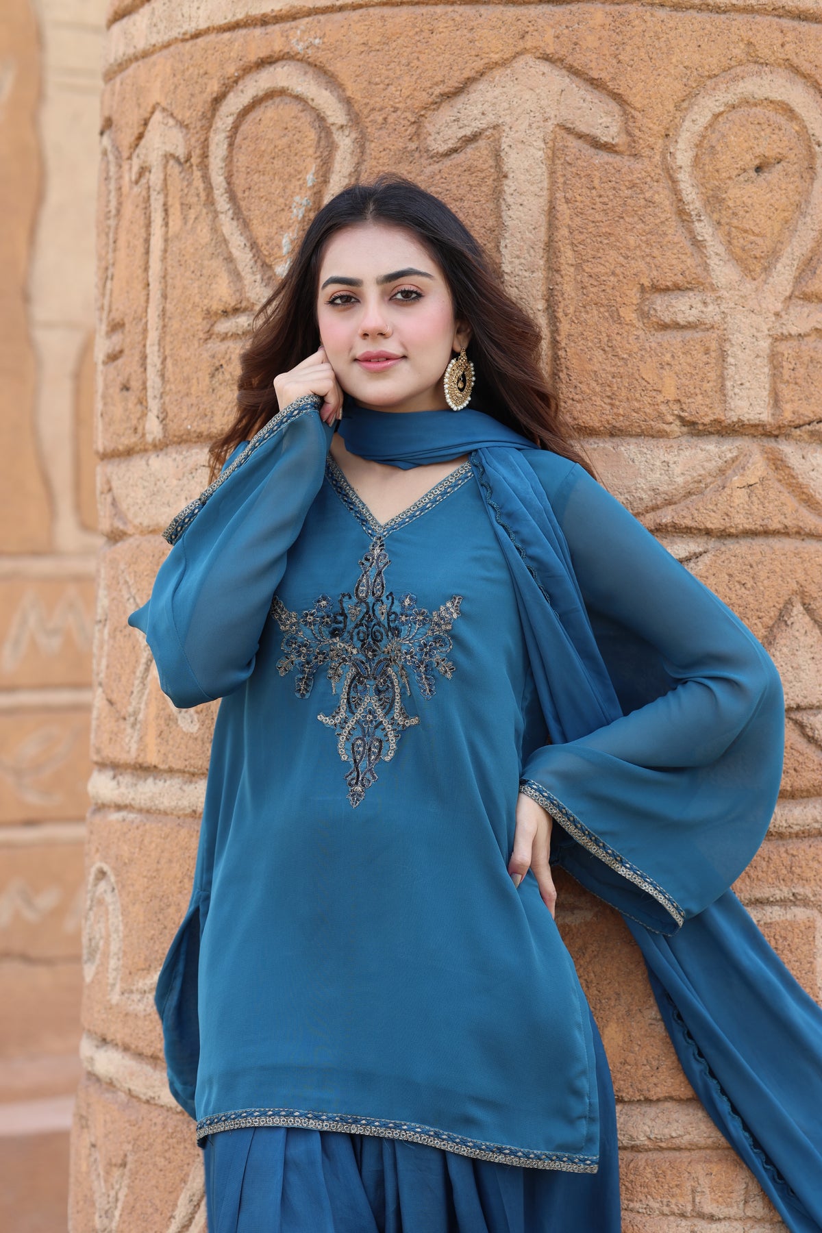 Zinc embroidered
