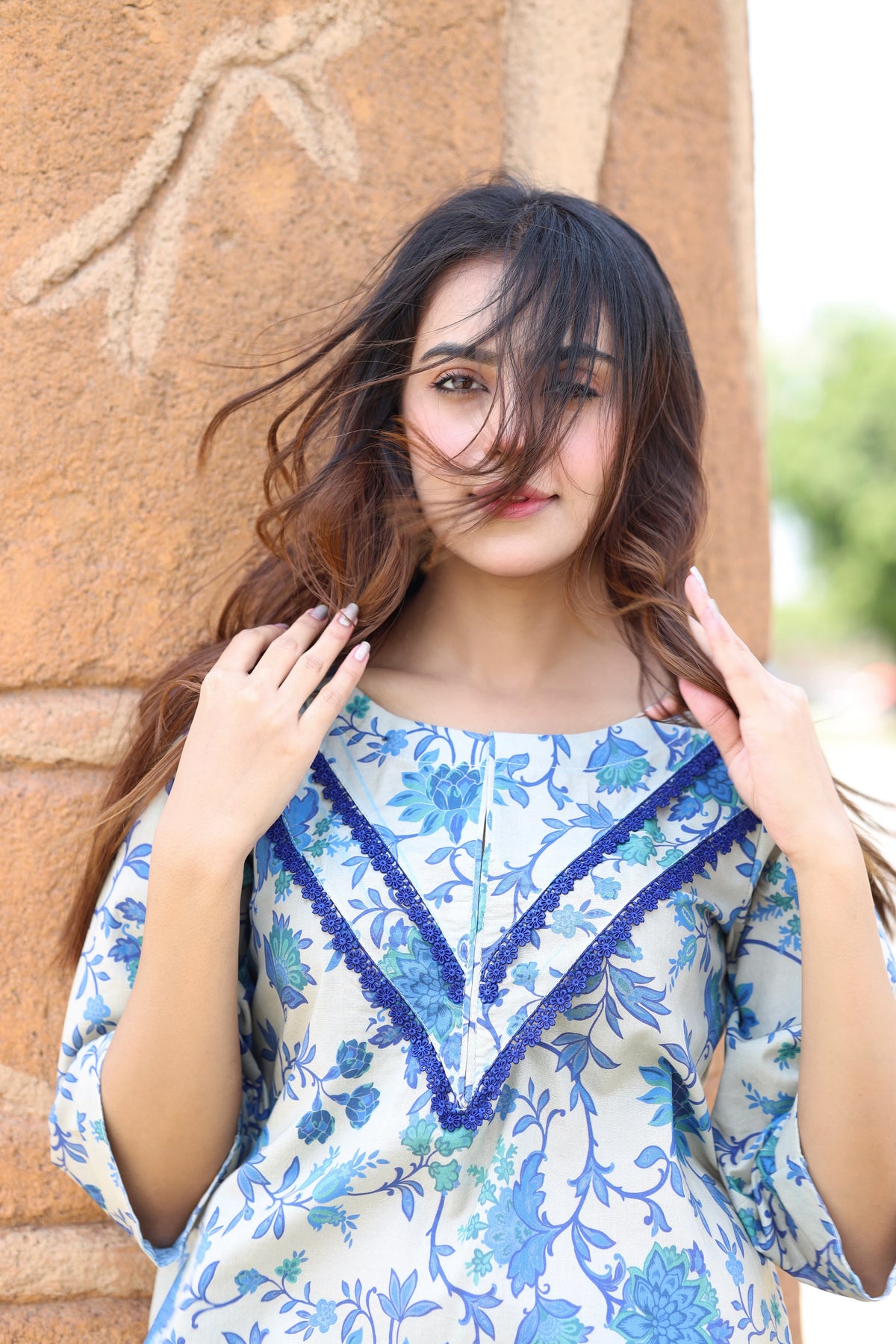 blue floral farshi