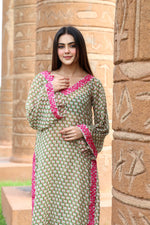 Chiffon parrot grid